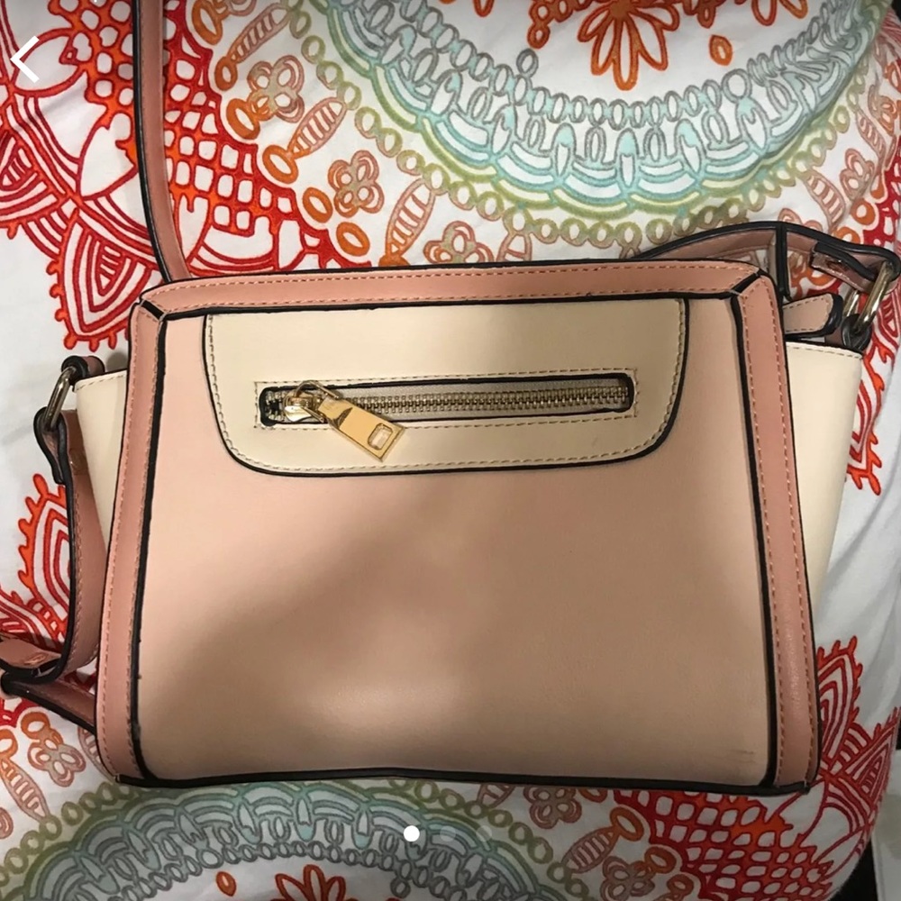 Light pink purse